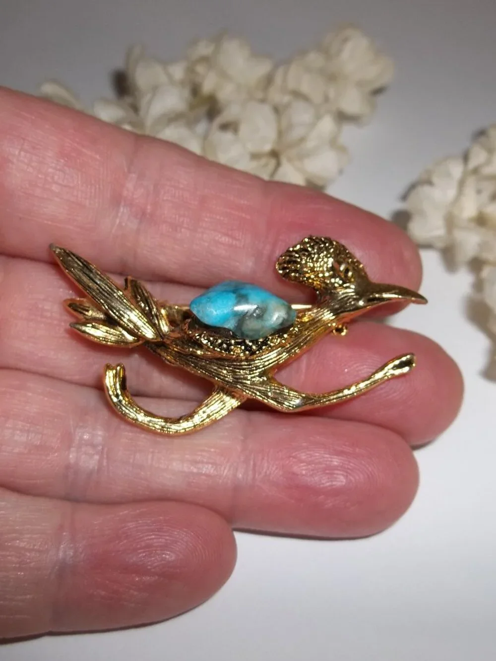 Vintage Brooch Pin Road Runner Faux Turquoise Blue Gold Tone Bird Lover D847